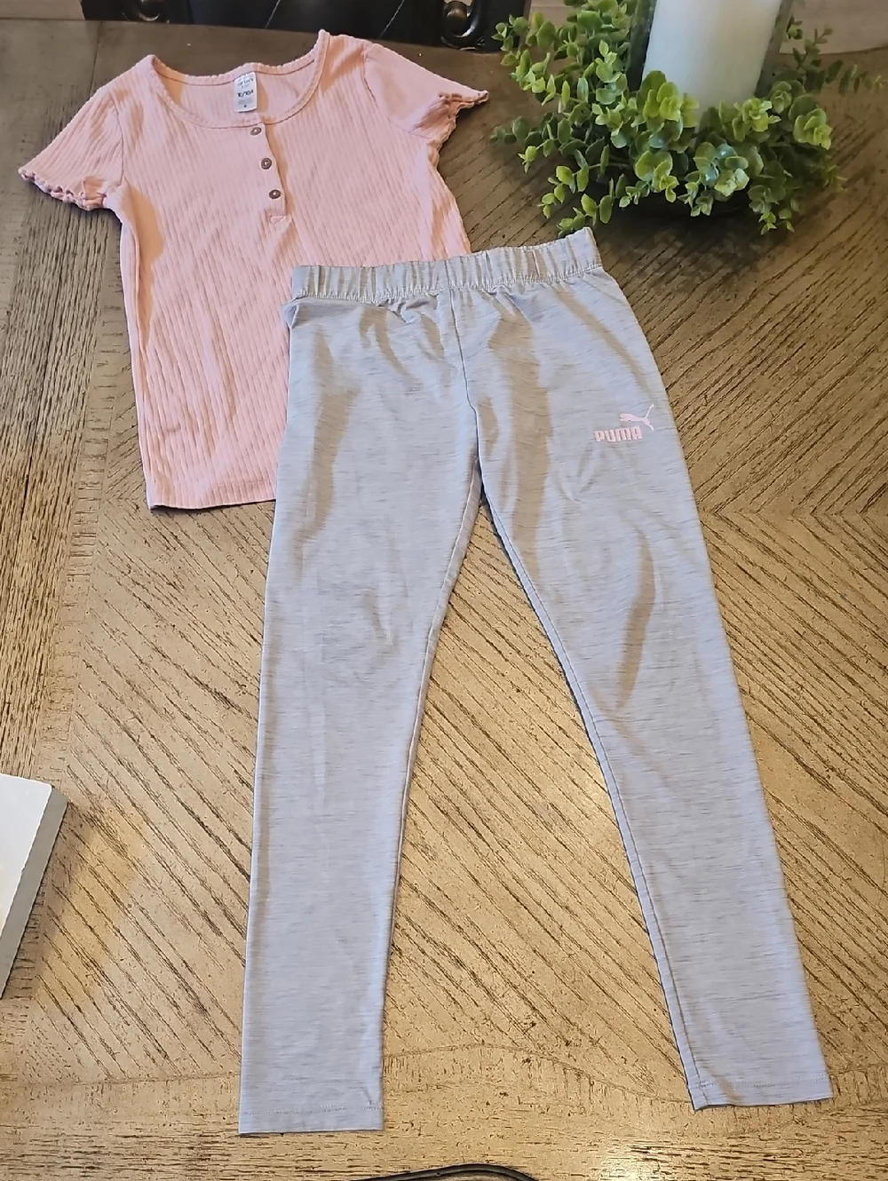 Puma Leggings And Top Size 10/12 - Picture 13 of 13